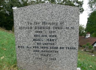 Grave of Alfred George Ives. M.M. | Ronnie Pigram