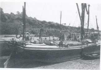 The May Flower moored at Benfleet below the old bridge | courtesy of Nick Ardley