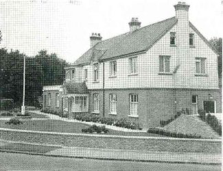 The Council Offices (now demolished) which stood on the corner of Kenneth Road/London Road. | Castle Point Council