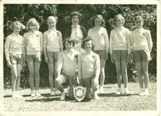 The winning team The winning team | Shiner & Holmes - courtesy of Sandra Shortell (nee Collins)