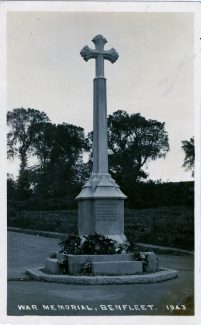 WW1 Memorial.  Photographic Postcard. No. 1943. | Unknown.