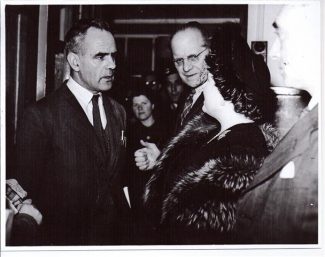 Her Majesty talks to Benfleet Primary headmaster Mr. F.G. Wood. Her Majesty talks to Benfleet Primary headmaster Mr. F.G. Wood. | Mrs. Cynthia Williams