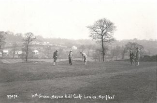 10th green at Boyce Hill Golf Club