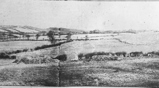 This is from the 1922 Southend Pictorial. The caption was “proposed golf course at Boyce Hill, South Benfleet. View of the country from the Farmhouse to the Water Tower”.